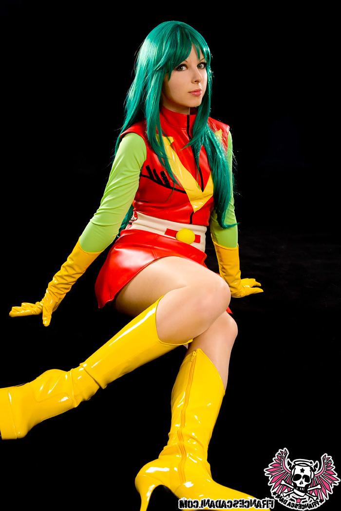 15P Cosplay Chizuru Nanbara costume