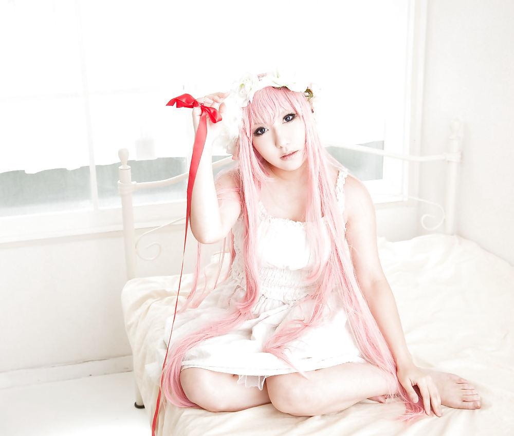 25P Japanese Cosplay Cuties-Saku (Vocaloid) (2)