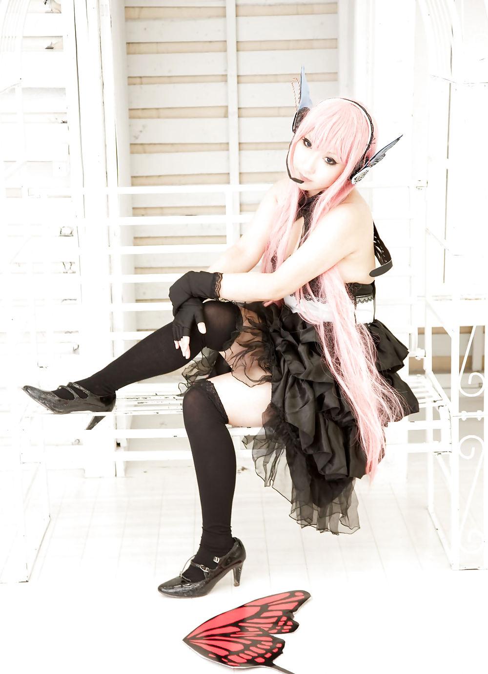 25P Japanese Cosplay Cuties-Saku (Vocaloid) (2)