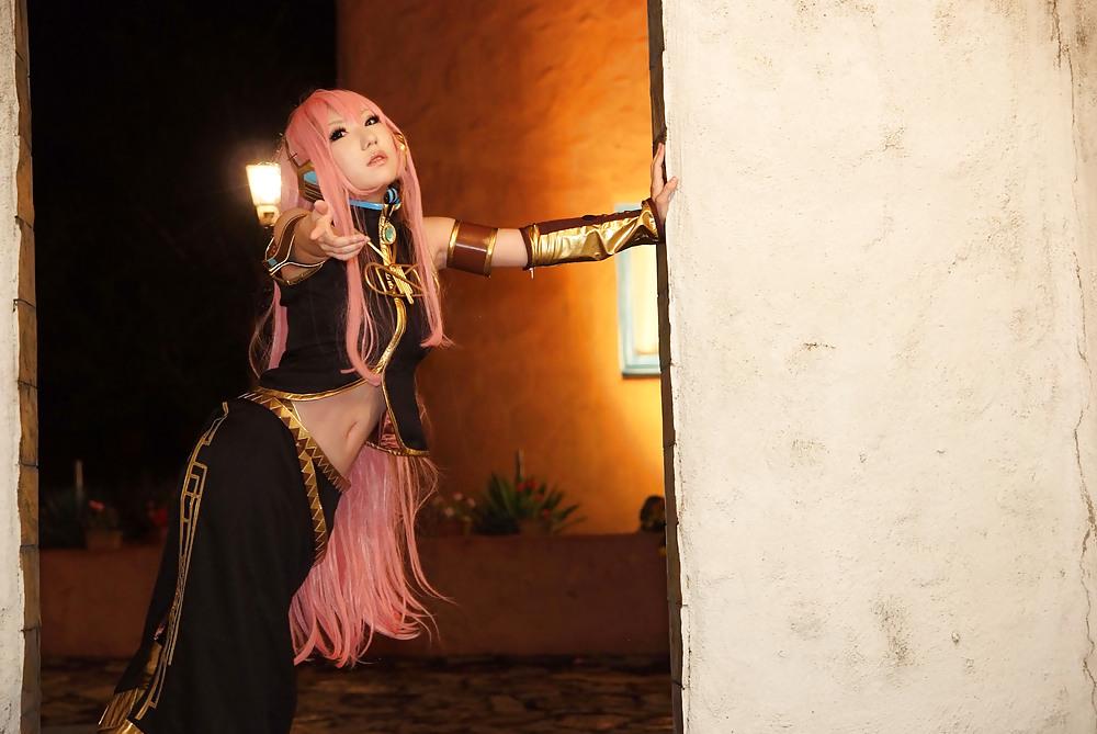 25P Japanese Cosplay Cuties-Saku (Vocaloid) (2)