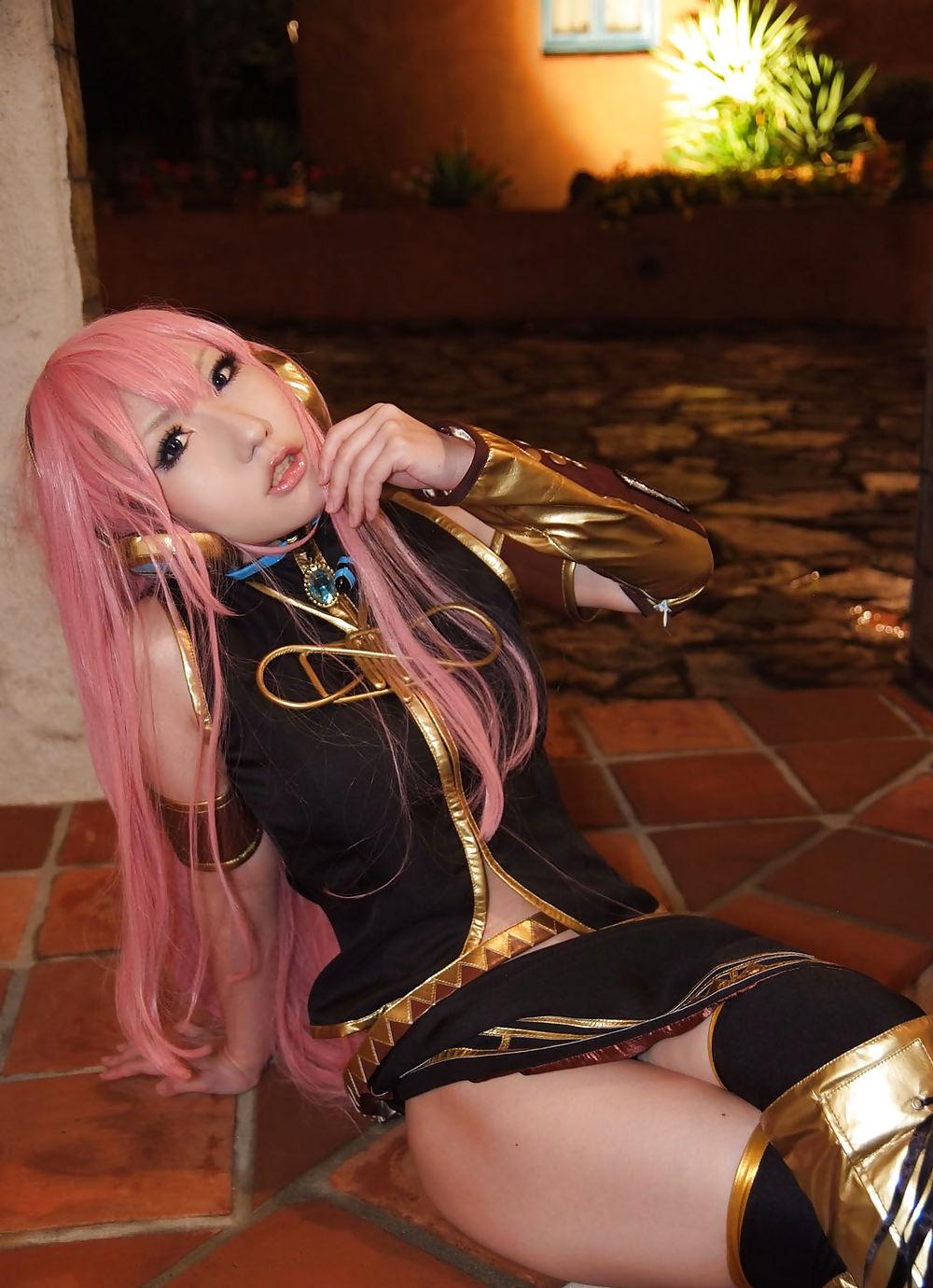 25P Japanese Cosplay Cuties-Saku (Vocaloid) (2)