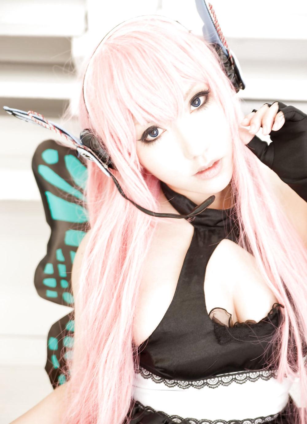 25P Japanese Cosplay Cuties-Saku (Vocaloid) (2)