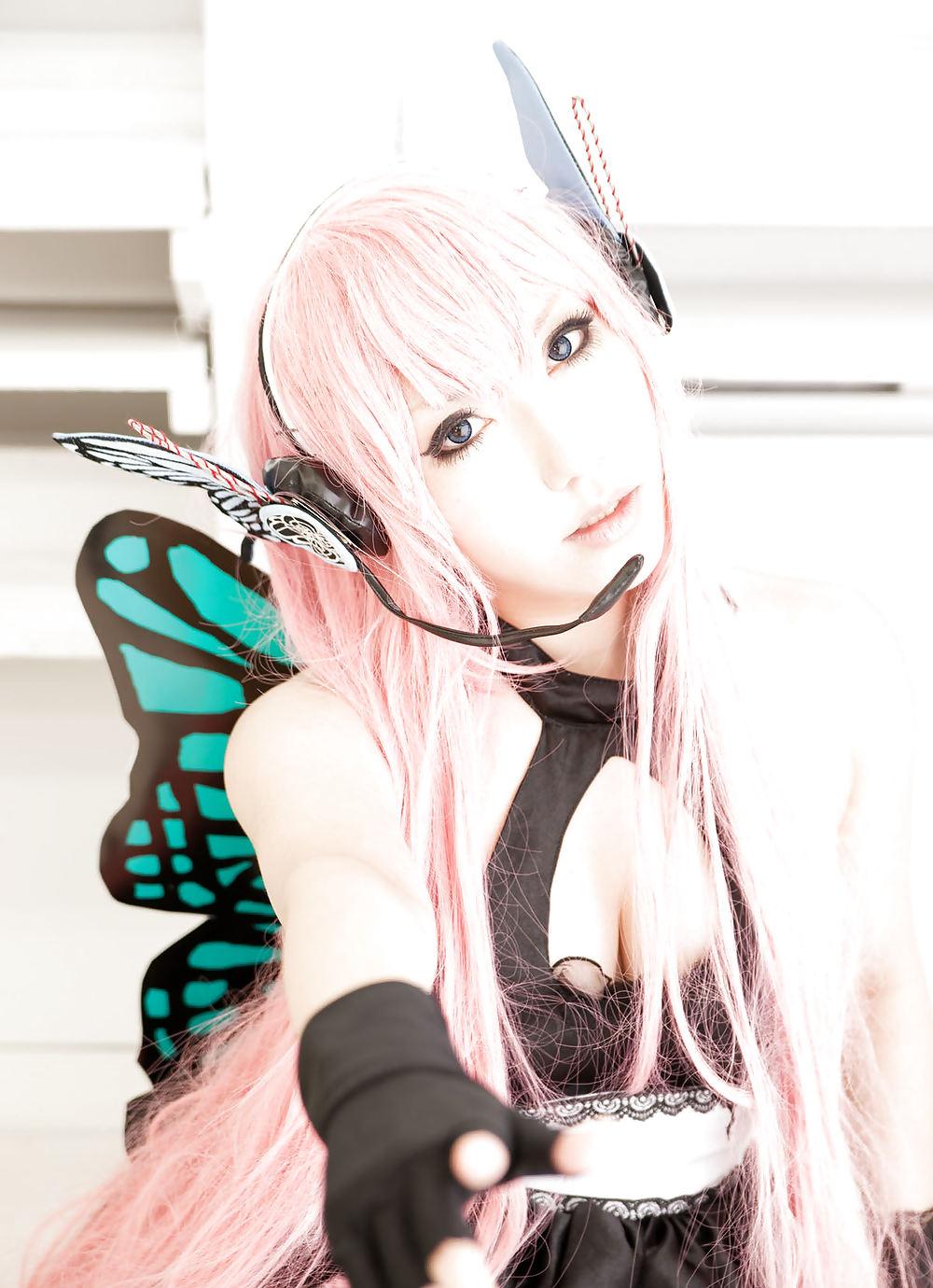 25P Japanese Cosplay Cuties-Saku (Vocaloid) (2)