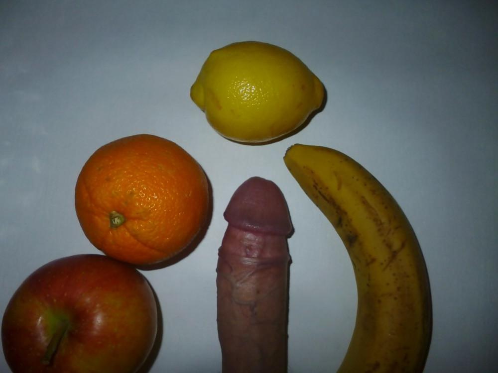 17P Big nice long dick fruit amateur photo