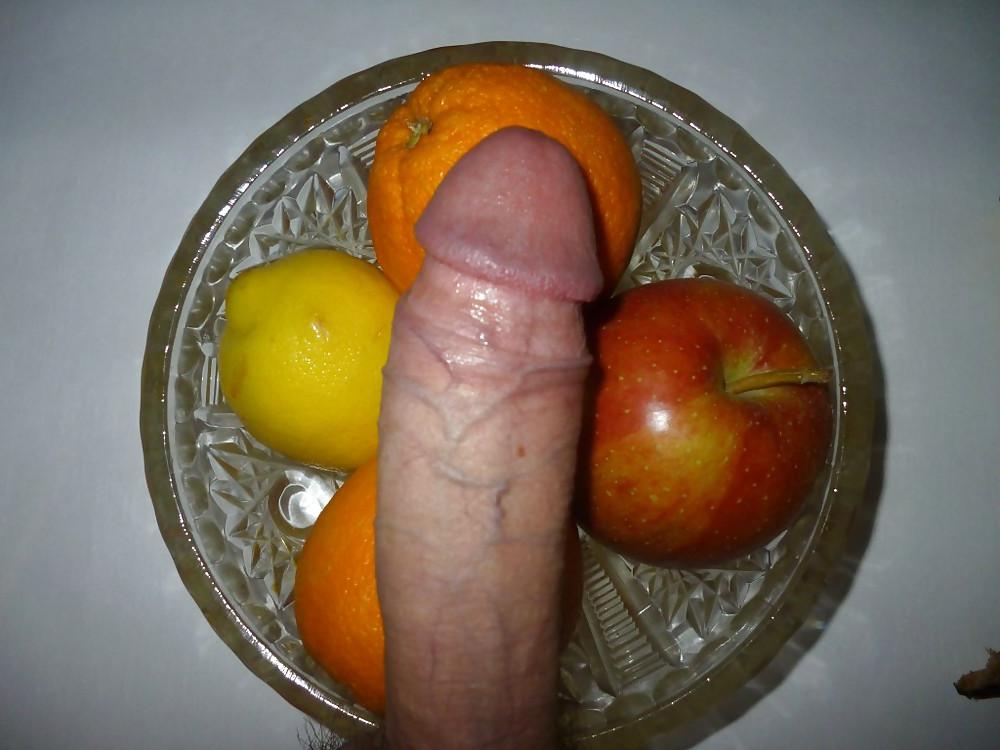 17P Big nice long dick fruit amateur photo