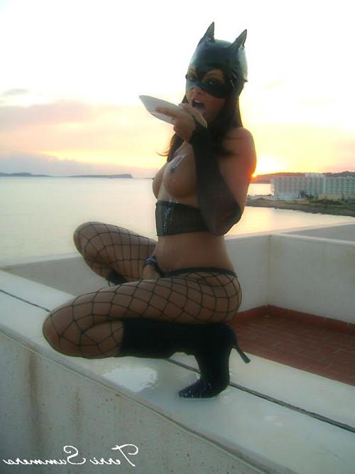 15P Terri Summers in Halloween Costume