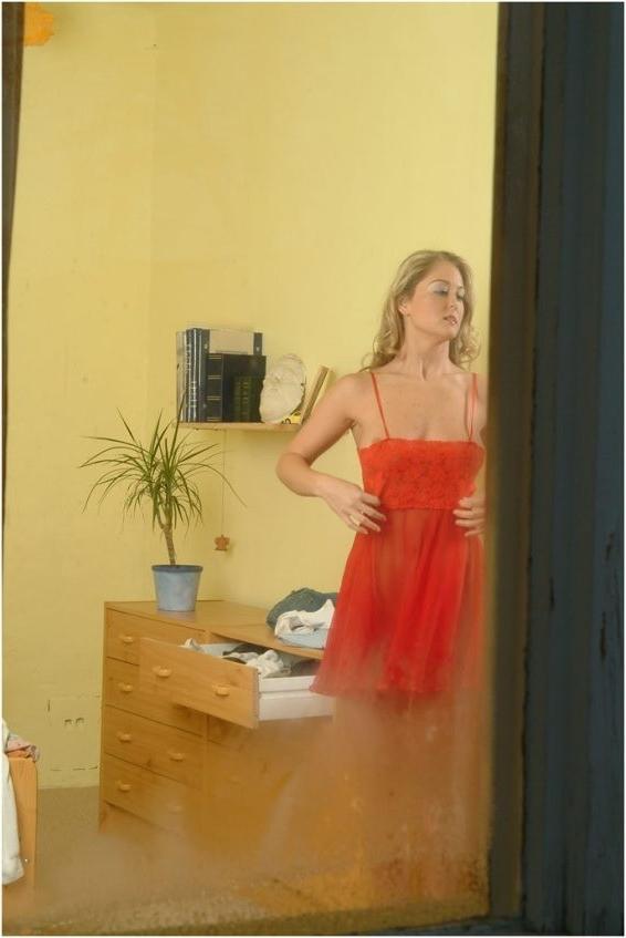 16P Peeks through the window at blonde undressing and masturbating