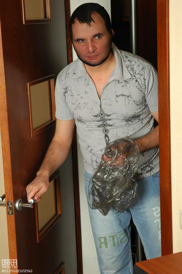 20P Kinky chap forced to taste sticky cum after gay butt-balling at the cafe