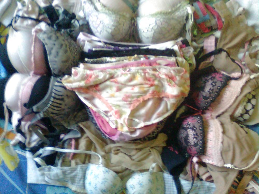 19P Bosses wife dirty panties 01