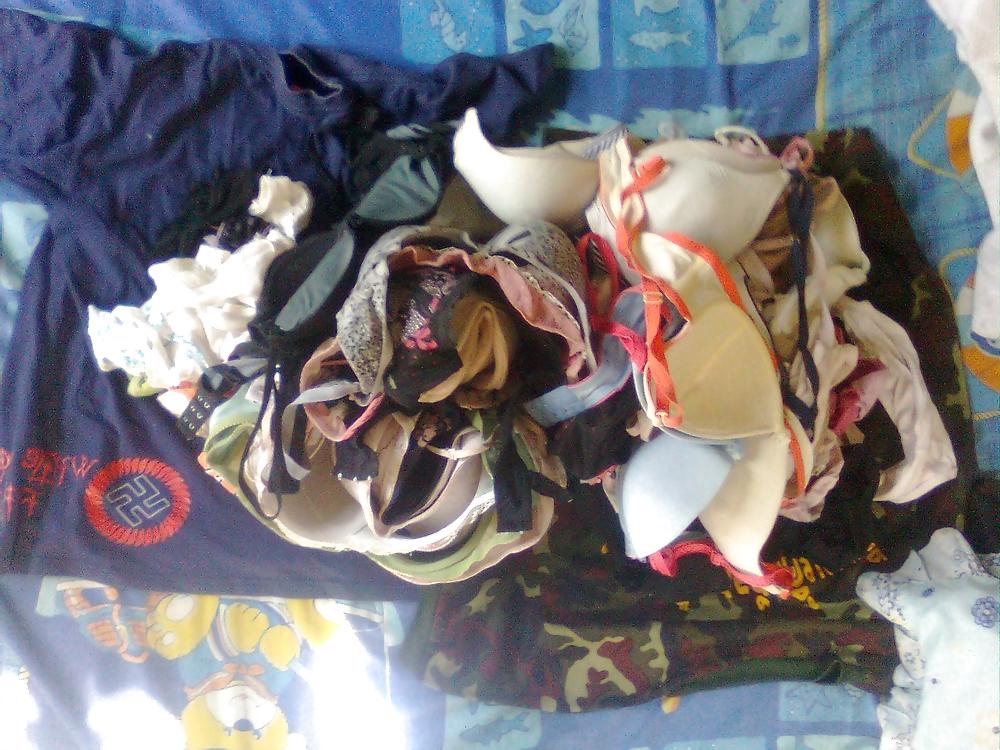 19P Bosses wife dirty panties 01