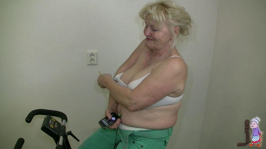 15P lesbian milfs and matures