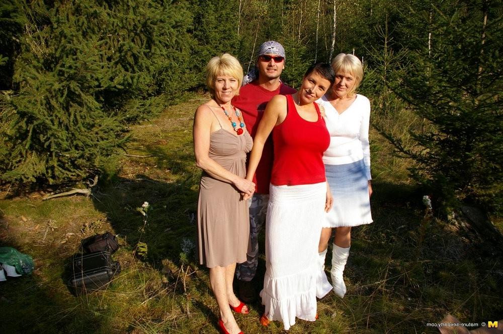 15P A wild mature sexparty in the forest gets hot