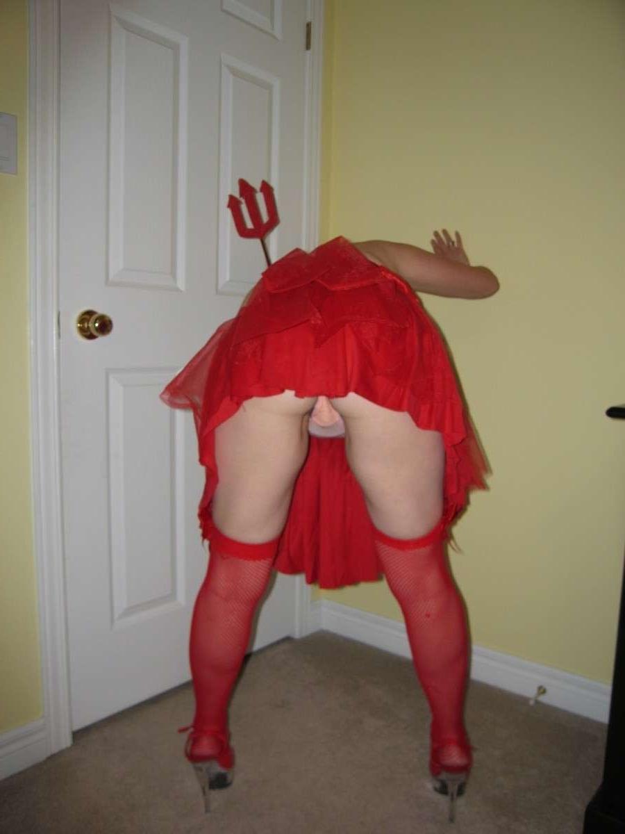 15P Chubby Brenda sucking cock in a devil's costume