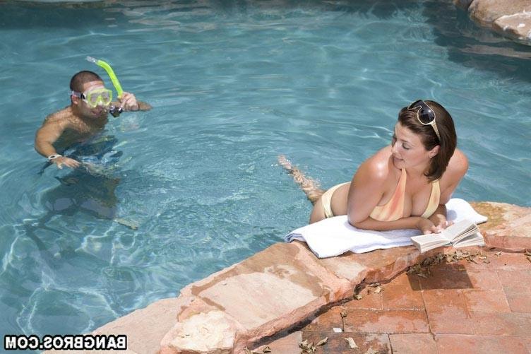 15P Short hair big tits mature in bikini hardcore sex outdoors