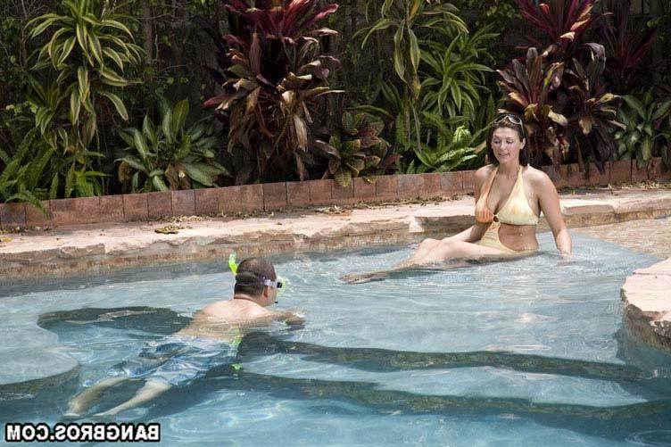 15P Short hair big tits mature in bikini hardcore sex outdoors