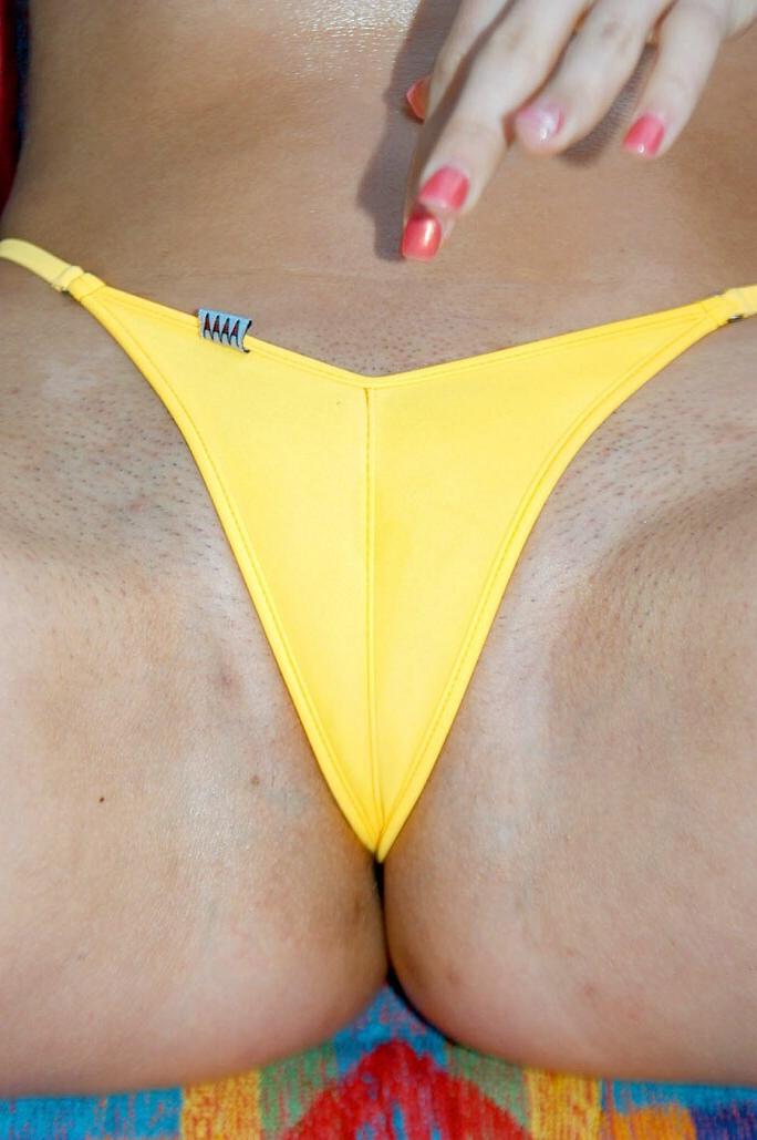 15P Hot Haley sunchair sex toy fun