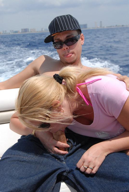 20P Blondie lip locks on dick.,Squealing babe rocks the boat.,Boozed stud hasty bang