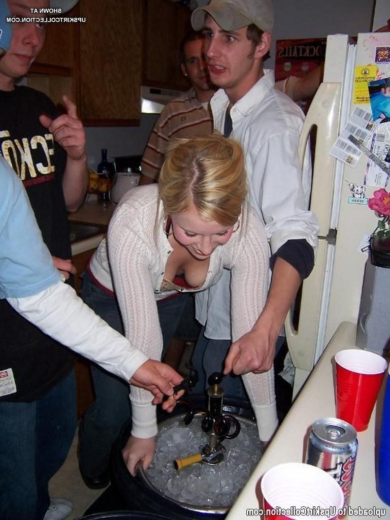 15P Tight corset squeezes big tits and uncovers downblouse