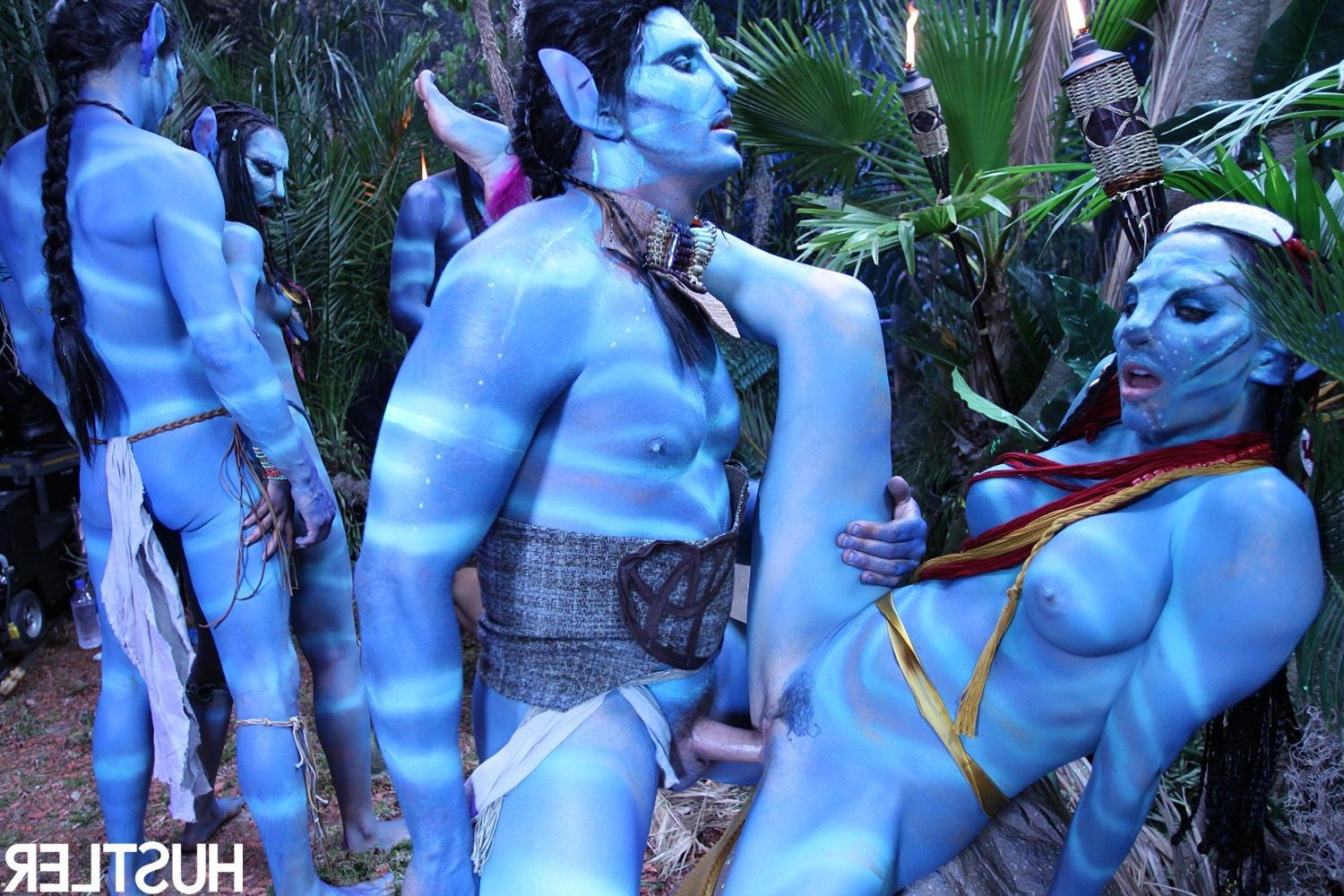 8P Misty Stone, Chanel Preston and Juelz Ventura, This Aint Avatar XXX