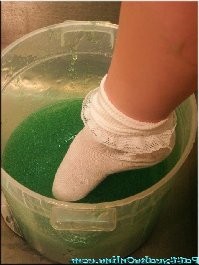 16P Busty teen girl covered in green goop