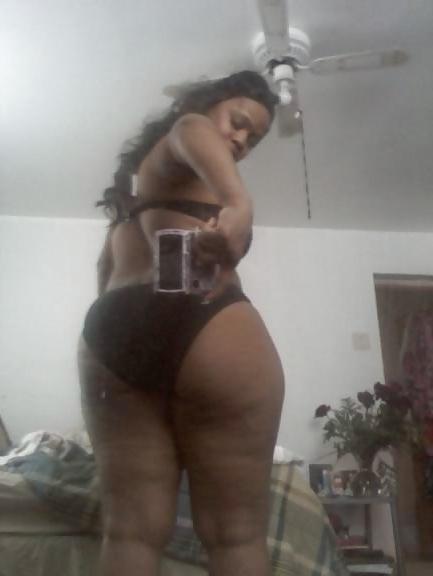 6P Thick Ebony Chick