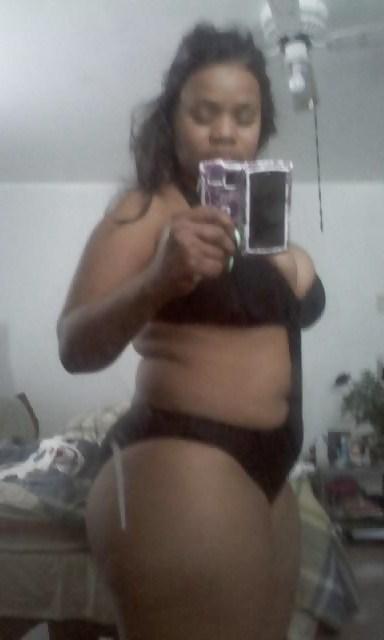 6P Thick Ebony Chick
