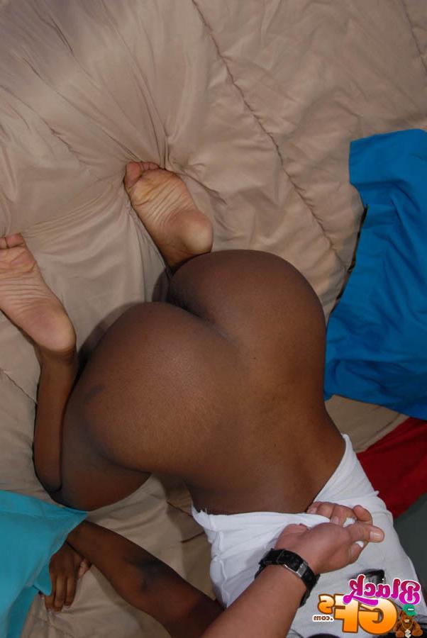 15P Cock sucking ebony GF has interracial sex for cumshot on pussy