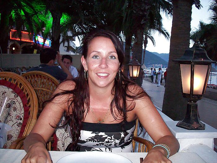 6P Horny slut Daisy from facebook dirty comments 