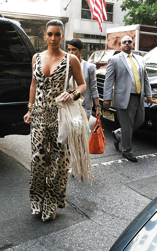6P Kim Kardashian out wedding dress shopping in New York
