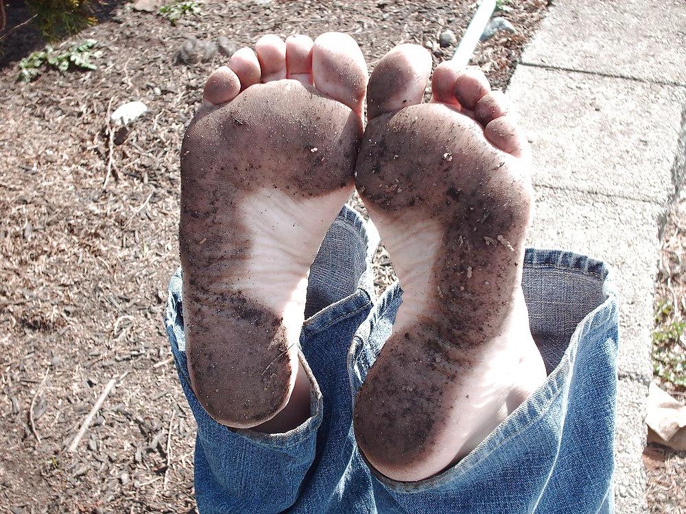 13P My Dirty Feet
