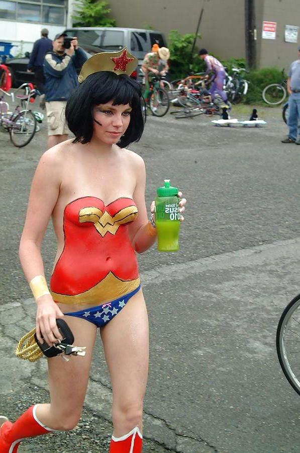 25P BODY PAINT