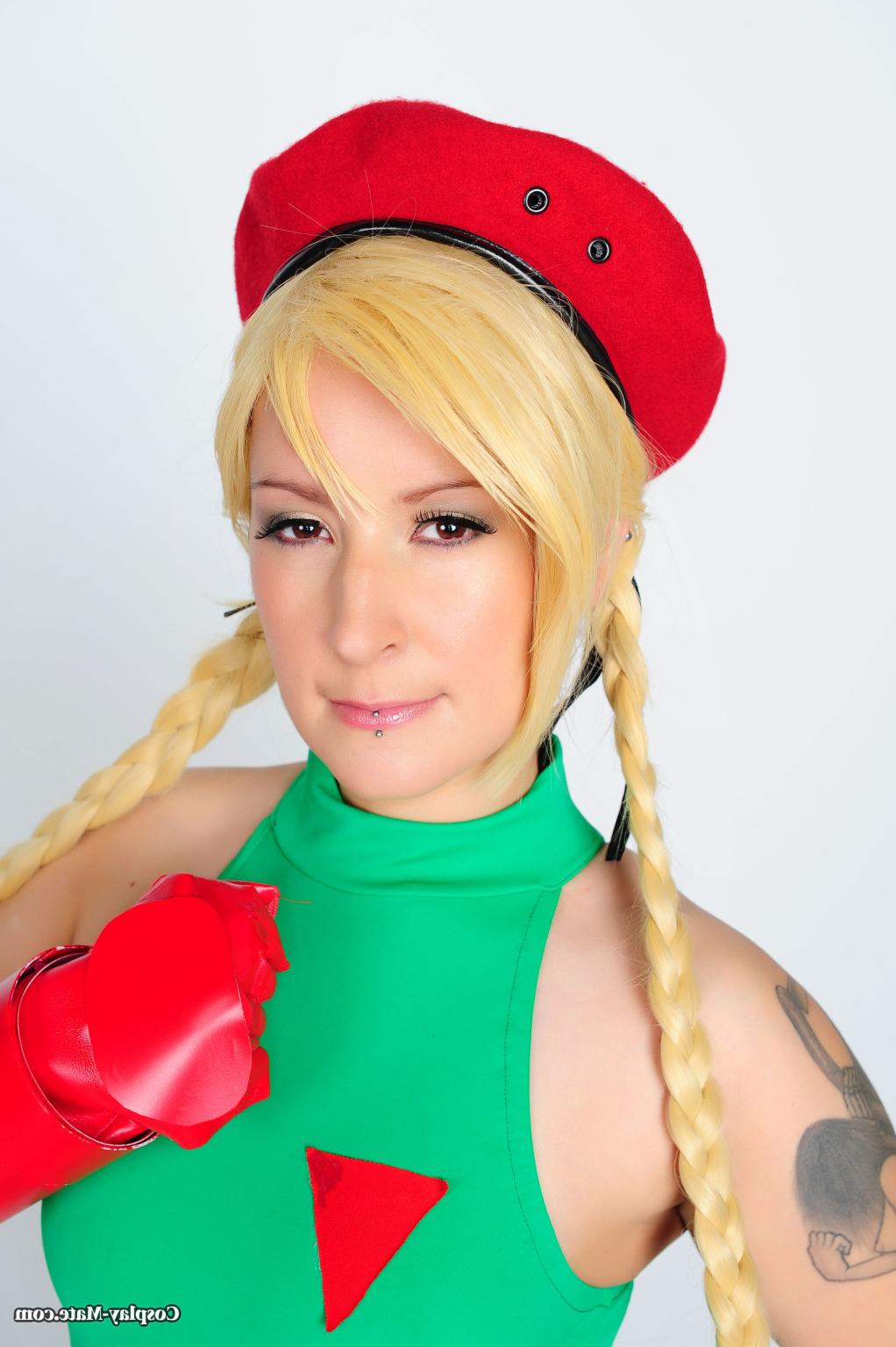 12P Blonde pigtail cosplay teen