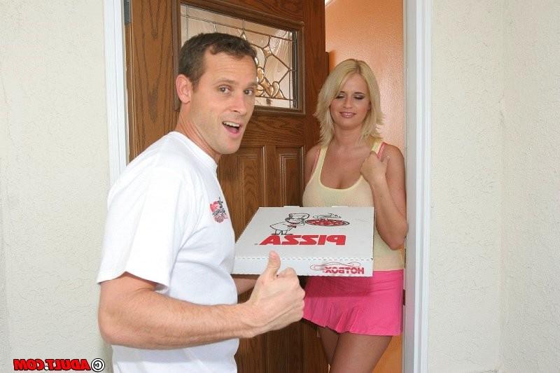 15P Hot busty blonde gets drilled hard by a lucky delivery boy