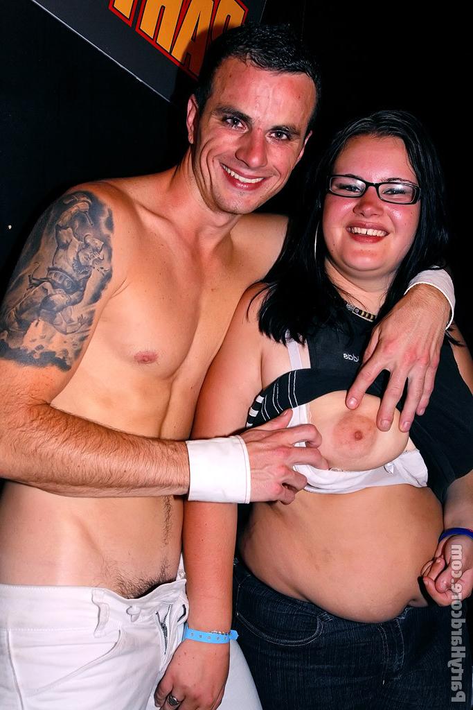 15P Party hardcore with gorgeous sexy blonde babes