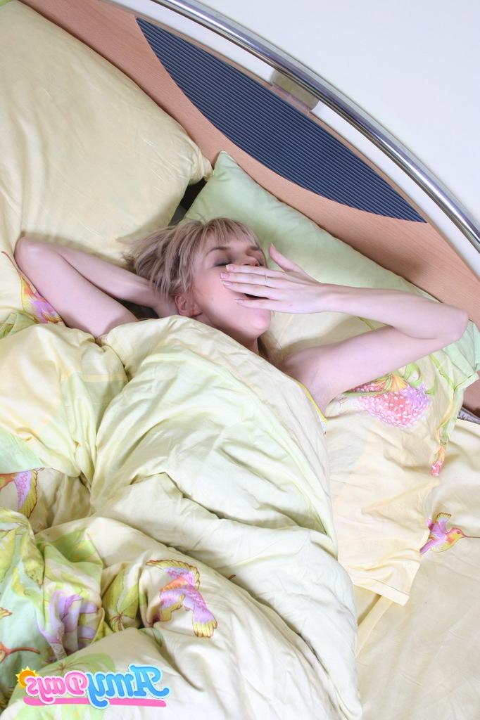 16P Blonde teen waking up