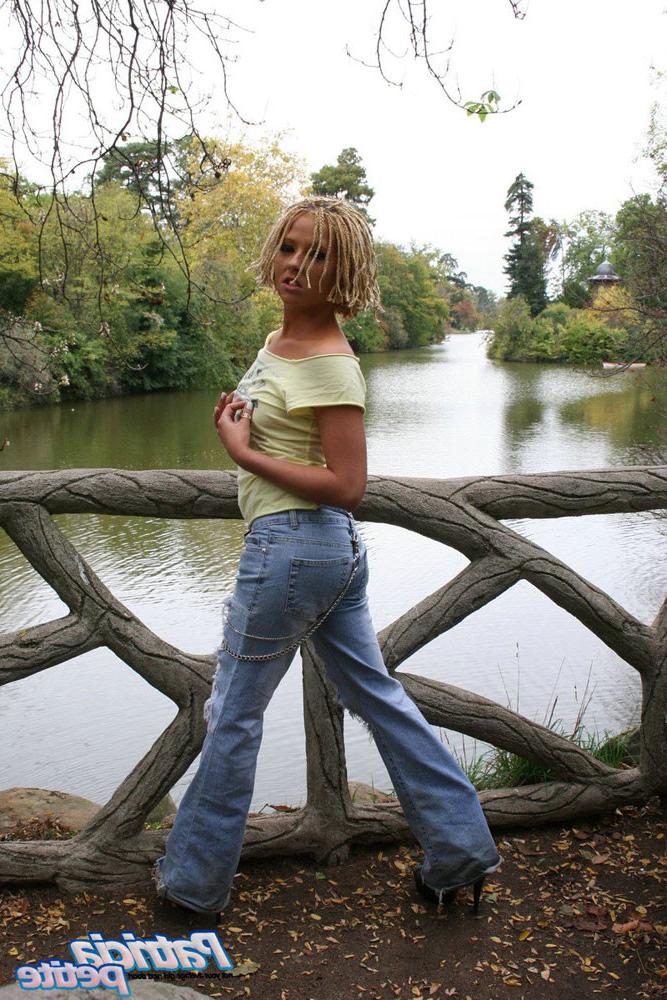 15P Patricia Petite strips naked outdoor