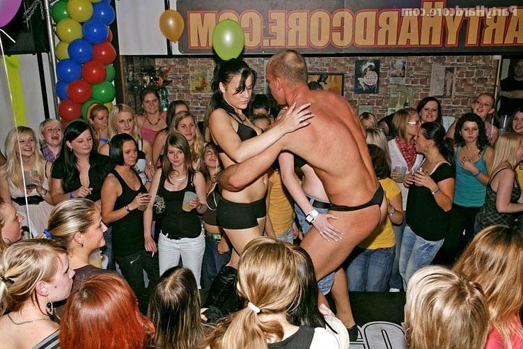16P Drunk horny people hardcore group party
