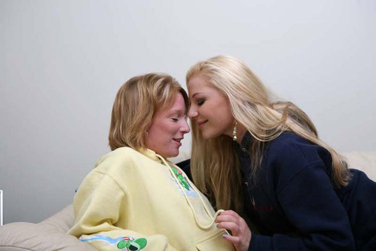 16P Kinky blonde lesbians in a dildo and strapon fucking