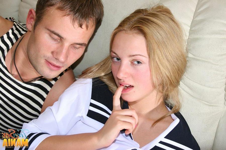 17P Young stunning amateur blonde getting drilled on camera