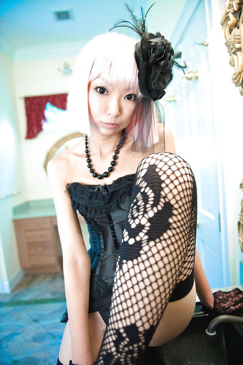 25P Japanese Cosplay Cuties-Necoco (1)