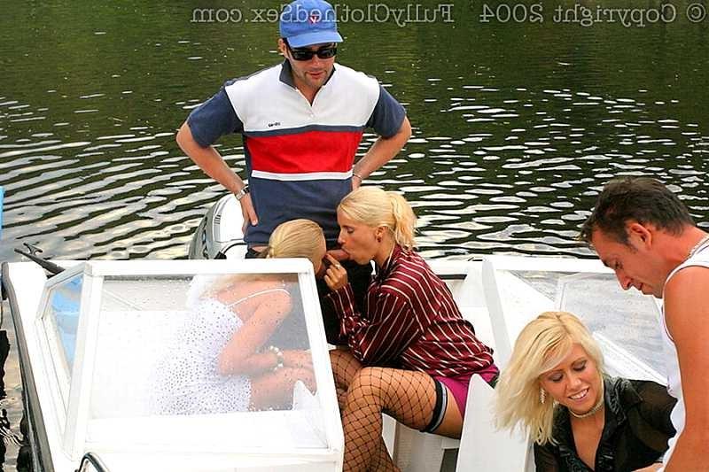 20P Secretaries and bosses having fully clothed groupsex on boat