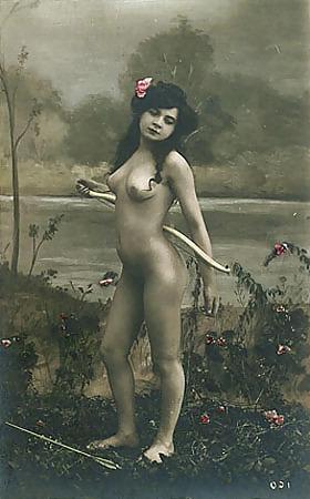 25P Old French postcards 17