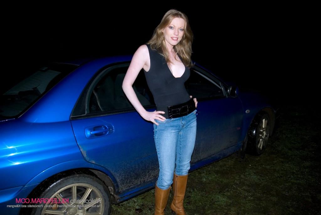 16P Model Holly XX Steps Out of Her Car to Suck Anonymous Cock in Public