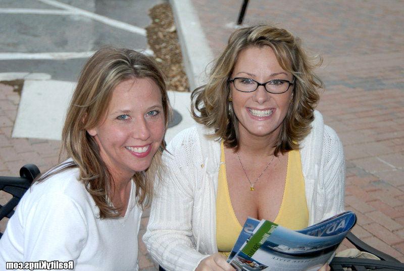 15P These hot milfs are gettin frisky while their men are away in these hot pics