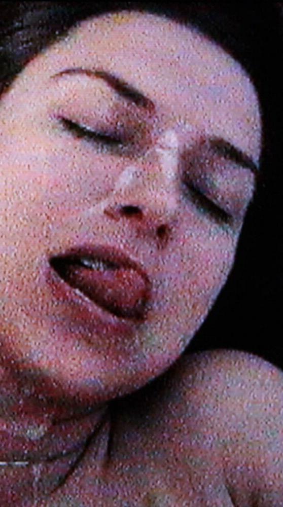 15P Horny gfs lick cock and cumshots  1