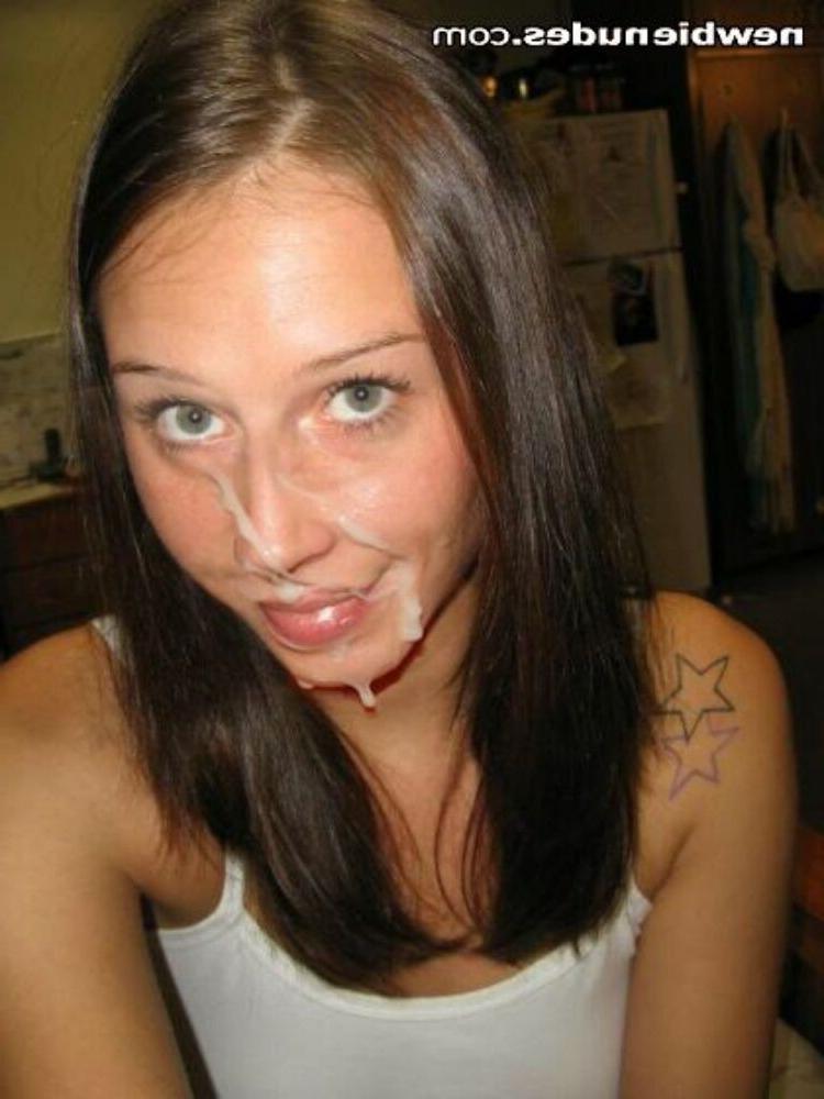 15P Horny gfs lick cock and cumshots  1