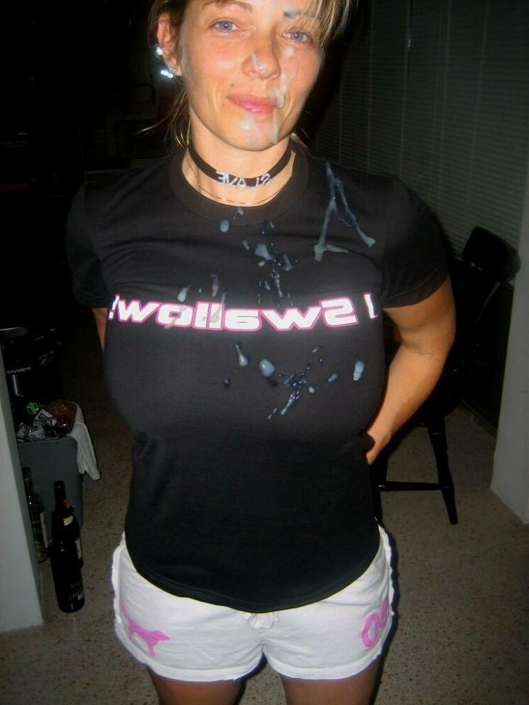 15P Horny gfs lick cock and cumshots  10