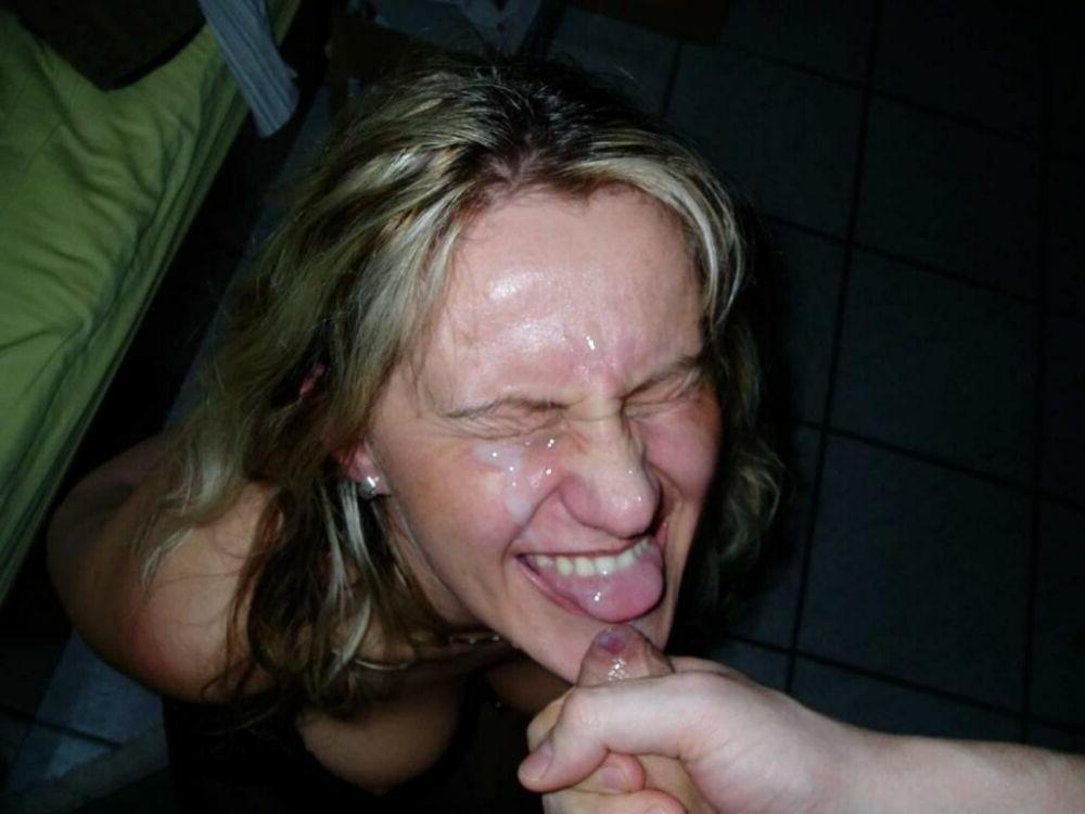 15P Horny gfs lick cock and cumshots  12