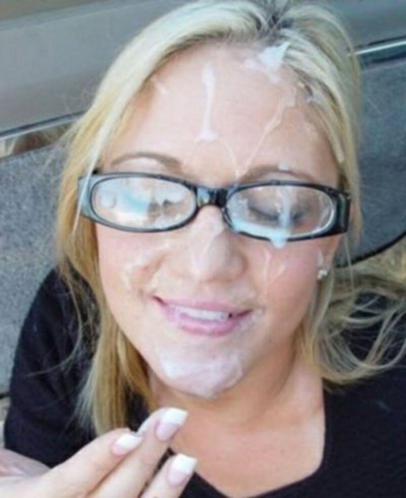 15P Horny gfs lick cock and cumshots  33