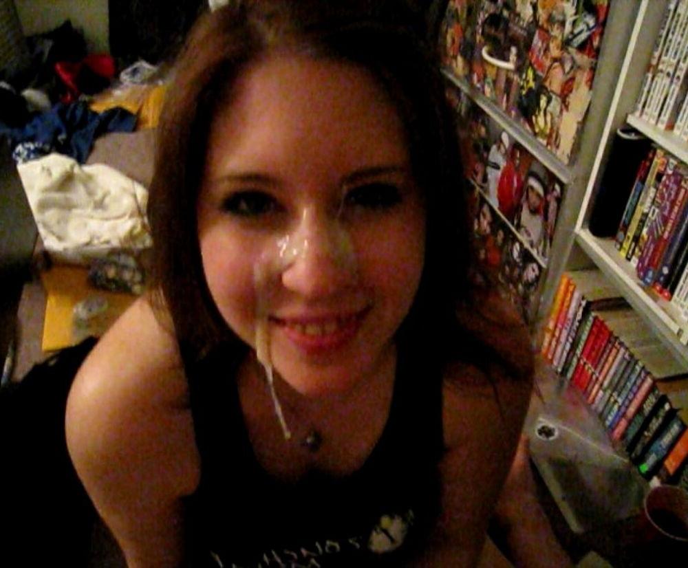 15P Horny gfs lick cock and cumshots  7